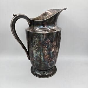 Vintage 1847 Rogers Bros Ambassador Silverplate Pitcher 10” Ornate Jug Vase